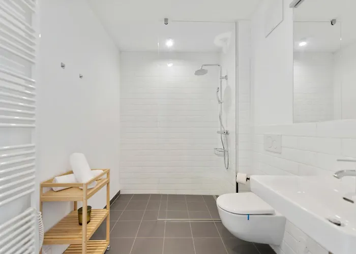 Bright Modern
